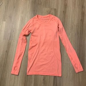 Lululemon Swiftly Tech Long Sleeve Top